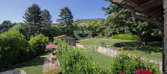 6 bedrooms House in Castel Focognano, Italy No. 290970 8