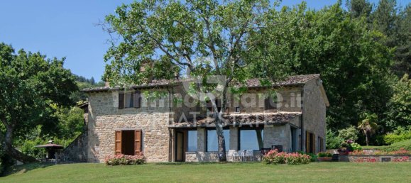 6 bedrooms House in Castel Focognano, Italy No. 290970 3