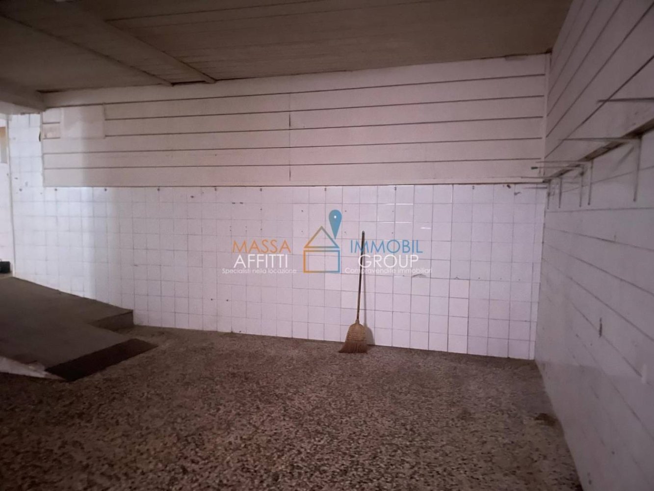 Propriété commerciale à Pietrasanta, Italy 140m² No. 265933