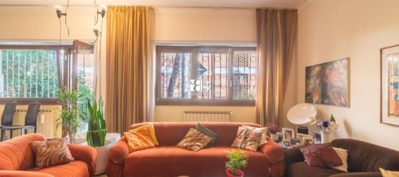 6-salle Appartement à Rome, Italy No. 19083 9