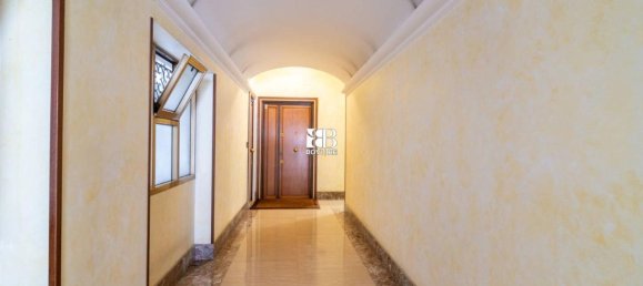 6-salle Appartement à Rome, Italy No. 19083 22