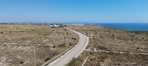  Land in Pachino, Italy No. 377897 14