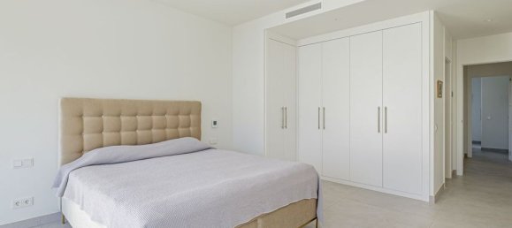 Ático de 2 dormitorios en Marbella, Spain No. 186033 8