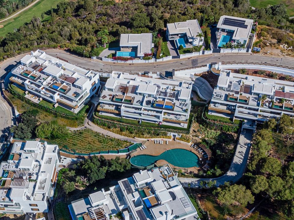 Ático de 2 dormitorios en Marbella, Spain No. 186033