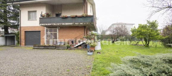 2 bedrooms Apartment in Cornate d'Adda, Italy No. 325984 20