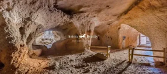 6 bedrooms Building in San Miguel de Abona, Spain No. 27684 11