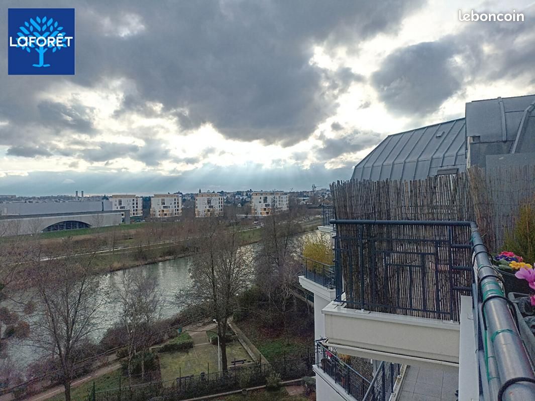 Apartamento T2 em Neuilly-Plaisance, France N.º 318191