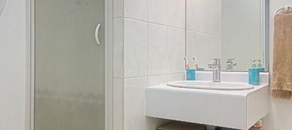 Apartamento T2 em Neuilly-Plaisance, France N.º 318191 10