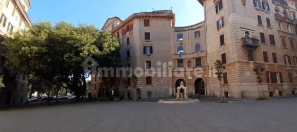 Apartamento de 2 dormitorios en Rome, Italy No. 294188 30