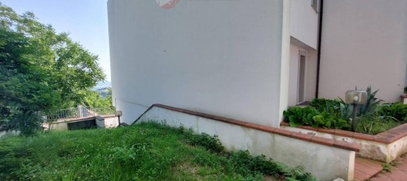 5 rooms House in Montefiore Conca, Italy No. 17636 4