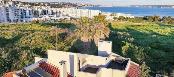 4 bedrooms House in Oeiras, Portugal No. 54829 26