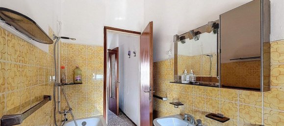 2 rooms House in Gazzuolo, Italy No. 7411 20