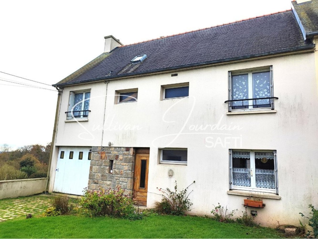 5 bedrooms House in Saint-Martin-des-Champs, France No. 332917