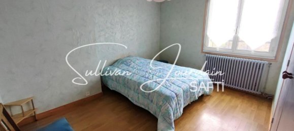 5 bedrooms House in Saint-Martin-des-Champs, France No. 332917 8