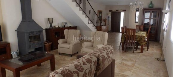 3 غرف نوم تاون هاوس في Salares, Spain رقم 59468 9