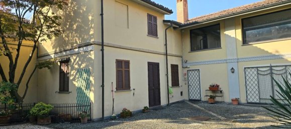 6 bedrooms Villa in Mortara, Italy No. 86364 6
