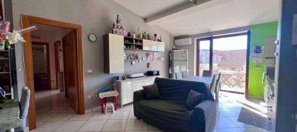 3 rooms Apartment in Mugnano di Napoli, Italy No. 29617 2