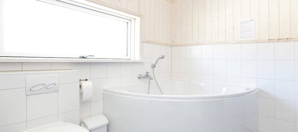 5 rooms House in Schleswig-Holstein, Germany No. 60449 19