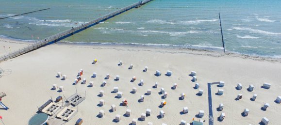 5 rooms House in Schleswig-Holstein, Germany No. 60449 4