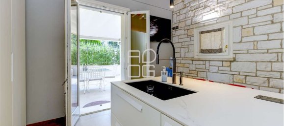 3 bedrooms Villa in Lonato del Garda, Italy No. 151768 10