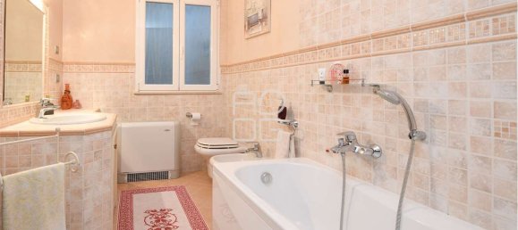 3 bedrooms Villa in Lonato del Garda, Italy No. 151768 32