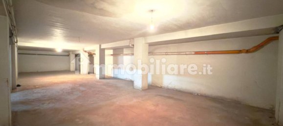 150m² Warehouse in Trani, Italy No. 343966 8