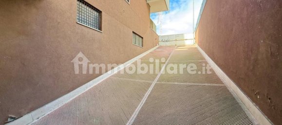 150m² Warehouse in Trani, Italy No. 343966 3