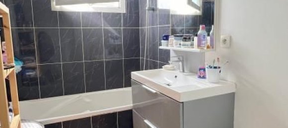 Apartamento T5 em Neuilly-sur-Marne, France N.º 166143 8