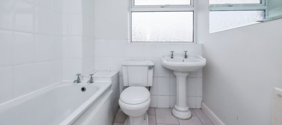 Apartamento T2 em Nottingham, United Kingdom N.º 2146 10