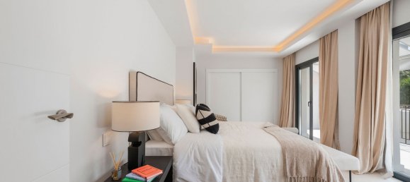 Adosado de 4 dormitorios en Marbella, Spain No. 178257 21