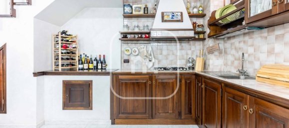 Casa de 3 dormitorios en Rome, Italy No. 8696 7