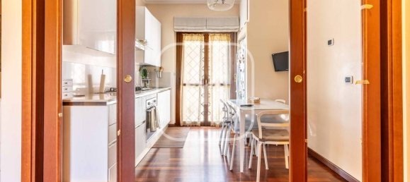 Casa de 3 dormitorios en Rome, Italy No. 8696 20