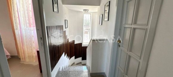 4 bedrooms Villa in Andria, Italy No. 318660 8