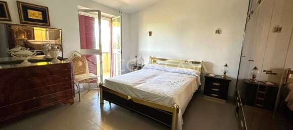 4 bedrooms Villa in Andria, Italy No. 318660 9