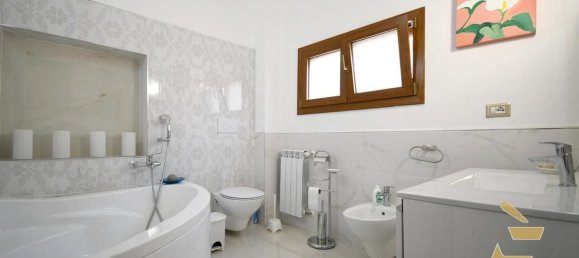 3 rooms Apartment in Cagliari, Italy No. 263499 13
