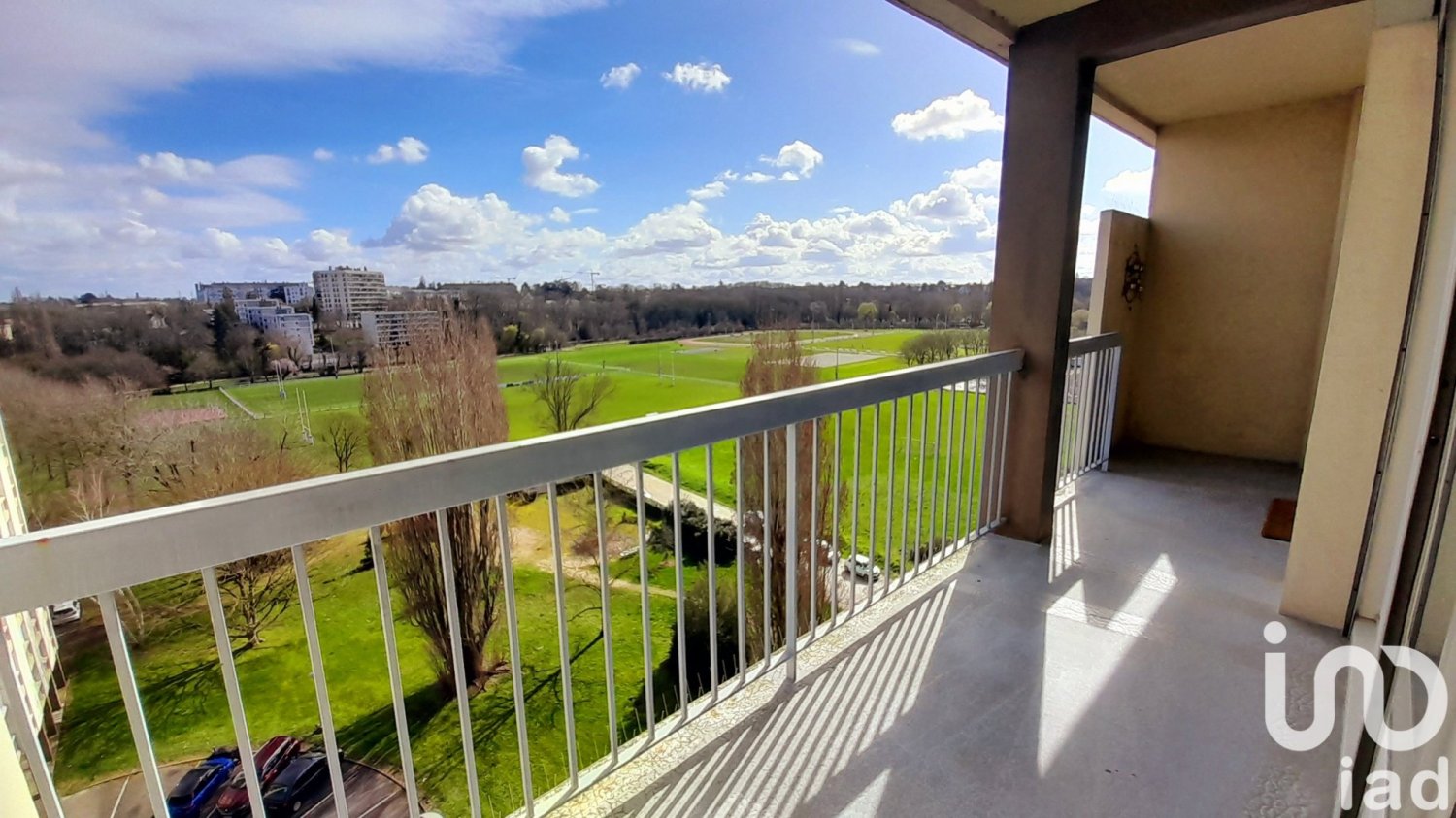 2 bedrooms Apartment in Chartres, France No. 85506