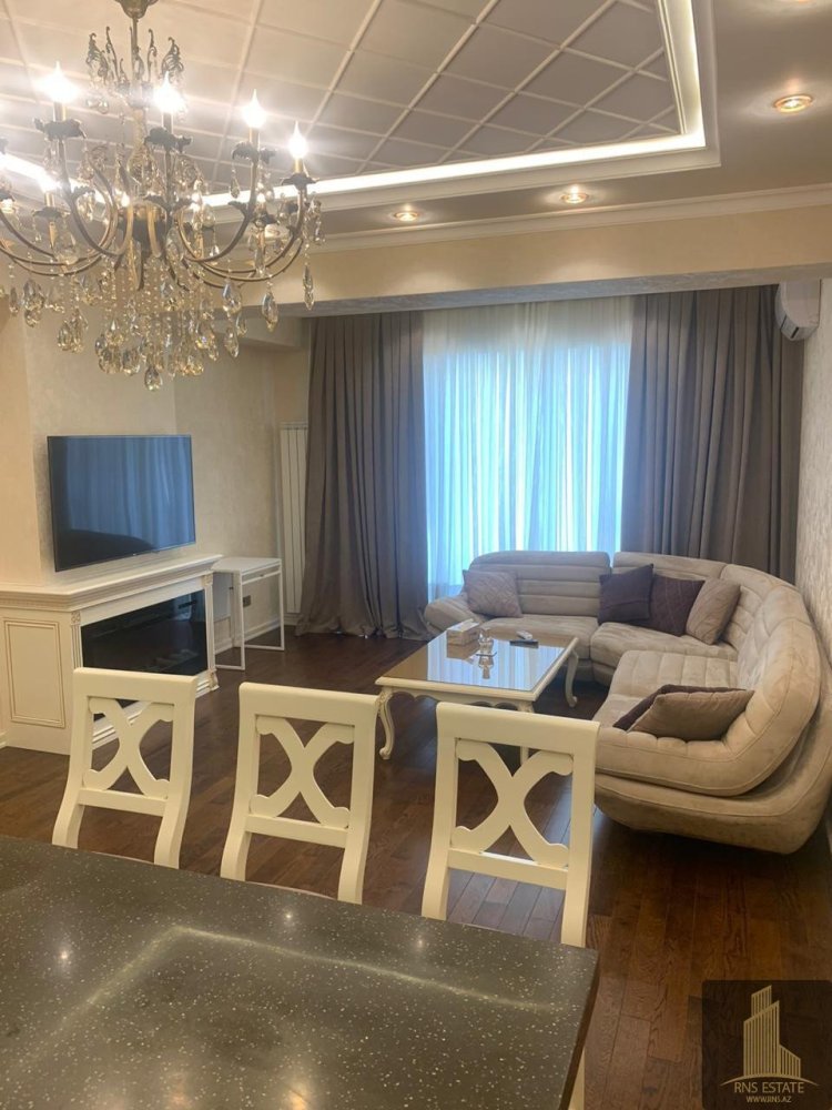 Apartamento de 3 dormitorios en Khatay, Azerbaijan No. 2154