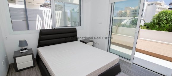 2 bedrooms Apartment in Larnaca, Cyprus No. 5285 16