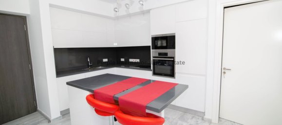 2 bedrooms Apartment in Larnaca, Cyprus No. 5285 6