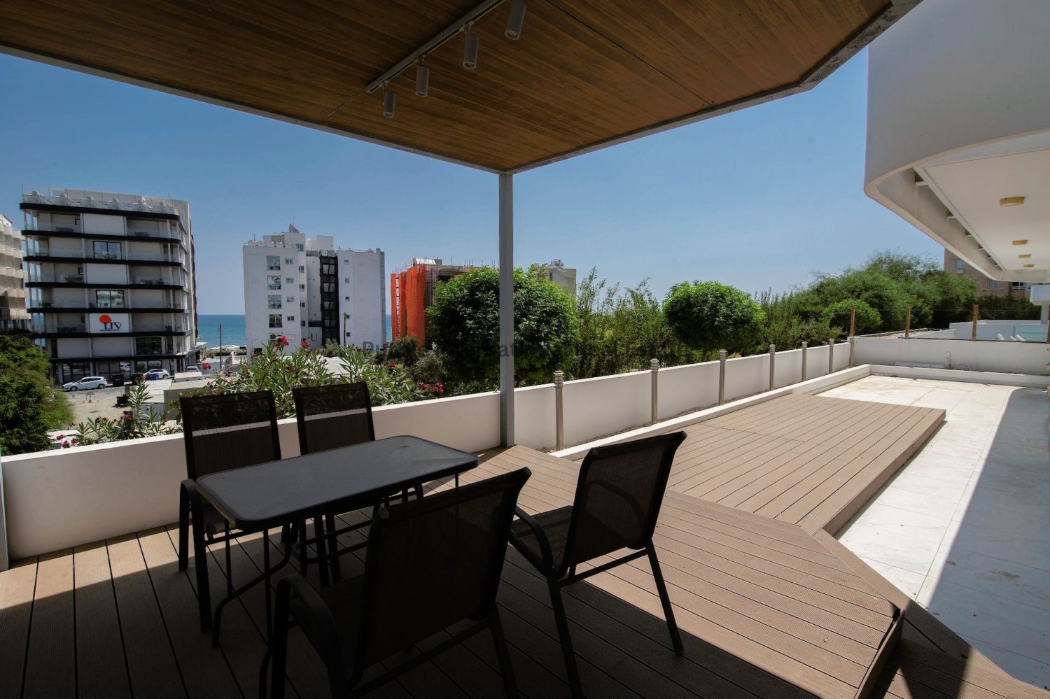 2 bedrooms Apartment in Larnaca, Cyprus No. 5285