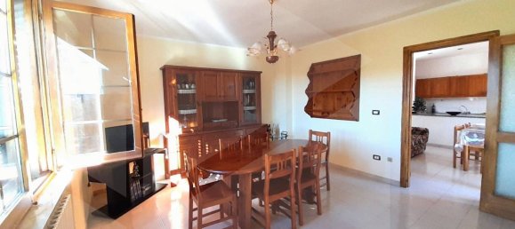 Квартира с 10 комнатами в Кастель ди Сангро, Италия № 22795 20