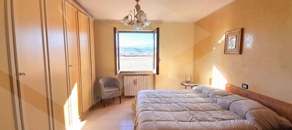 Квартира с 10 комнатами в Кастель ди Сангро, Италия № 22795 2