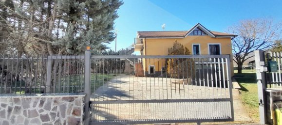 Квартира с 10 комнатами в Кастель ди Сангро, Италия № 22795 6