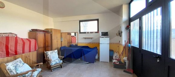 Квартира с 10 комнатами в Кастель ди Сангро, Италия № 22795 14