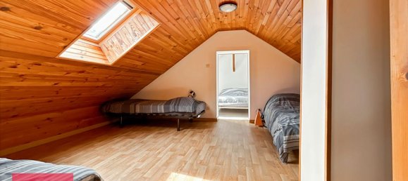 3 bedrooms House in Bernay, France No. 358796 11