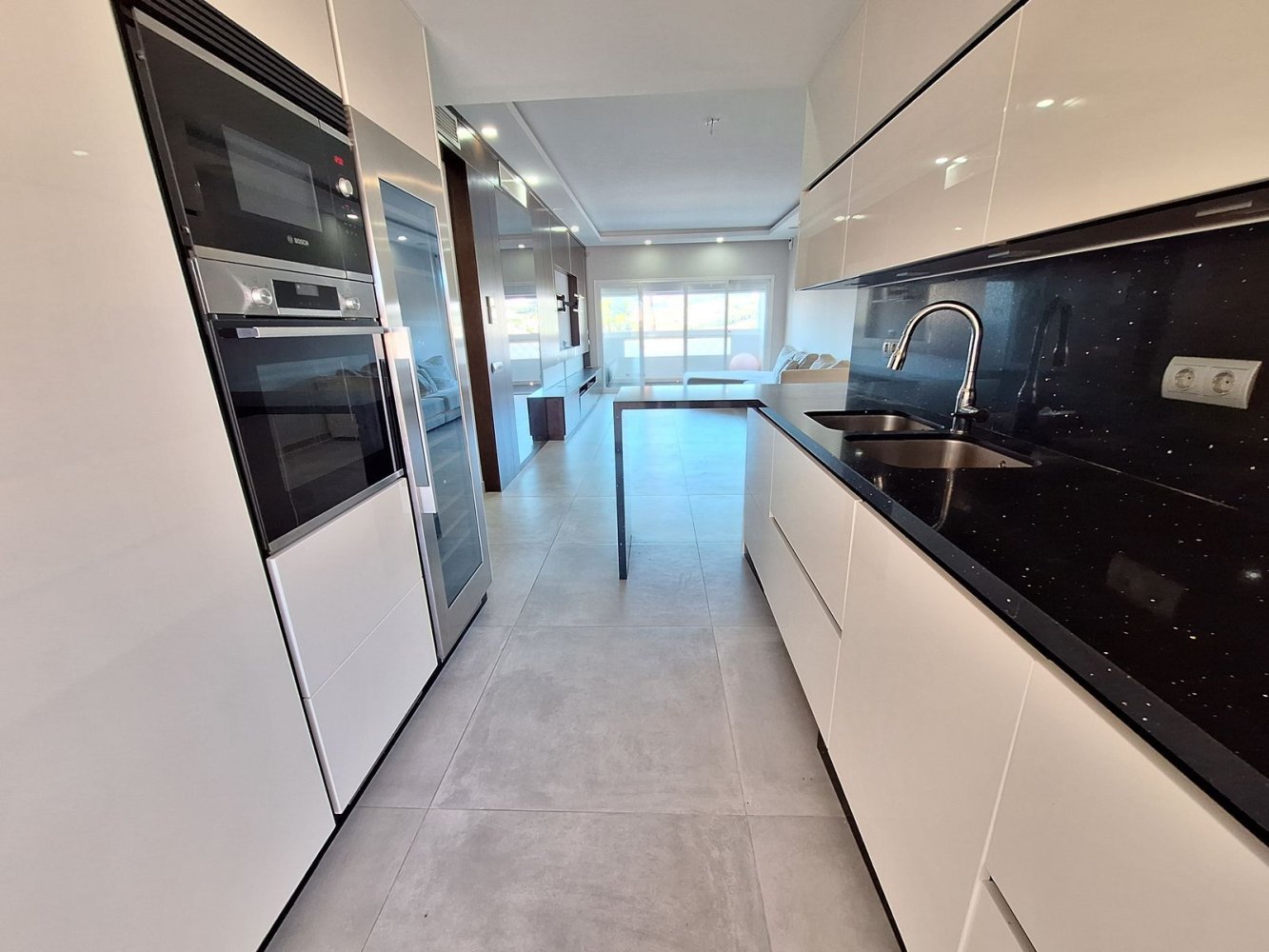 2 غرف نوم شقة في Estepona, Spain رقم 147394