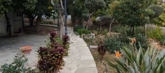 3 bedrooms Apartment in Limassol, Cyprus No. 20273 3