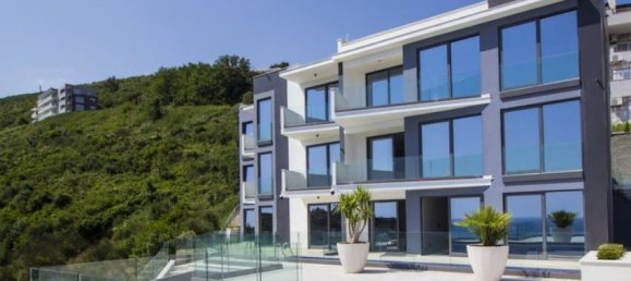 3 bedrooms Commercial property in Budva, Montenegro No. 174 2