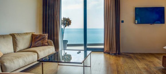 3 bedrooms Commercial property in Budva, Montenegro No. 174 14