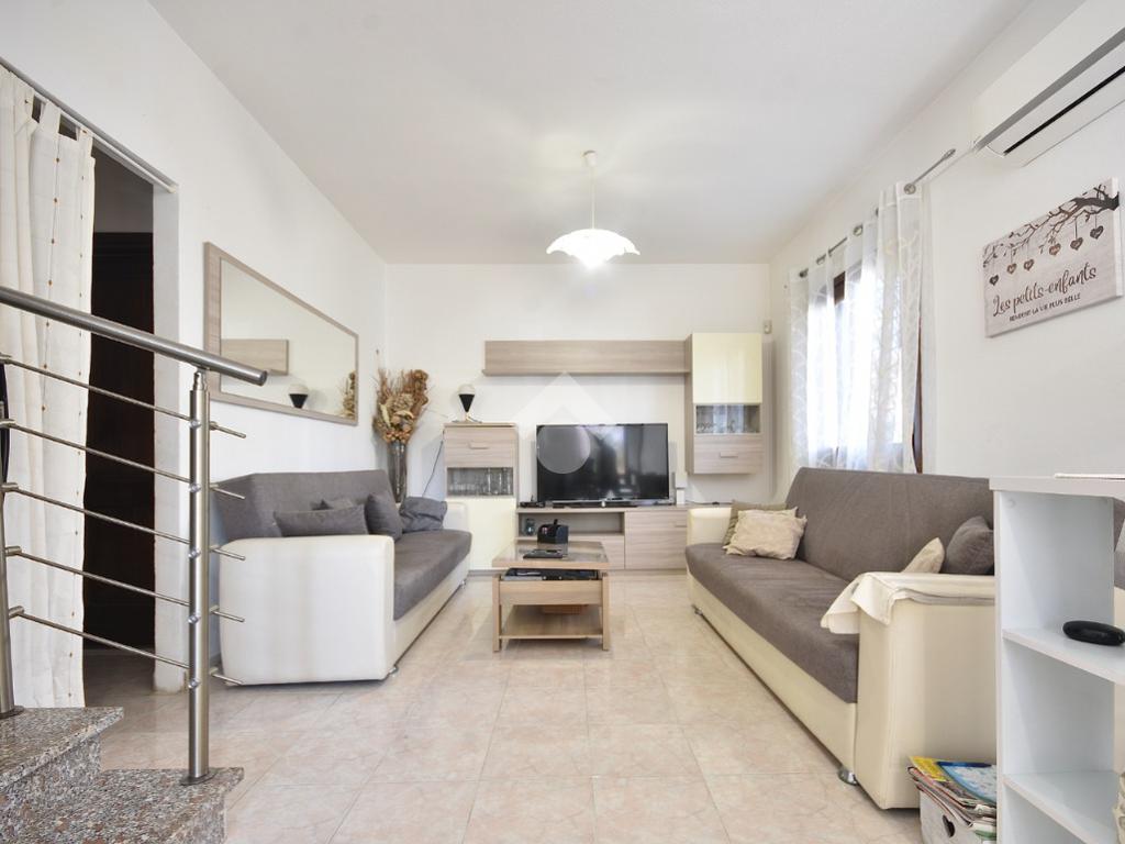 Вилла с 3 спальнями в Ольбия, Италия № 309872